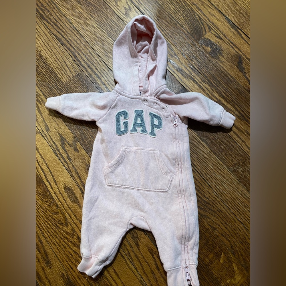 Light pink onesie , girls 0-3 months , grey writing, worn once !!